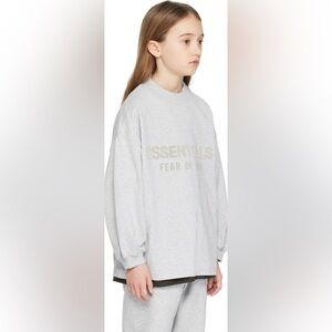 Essentials Fear of God Gray crewneck